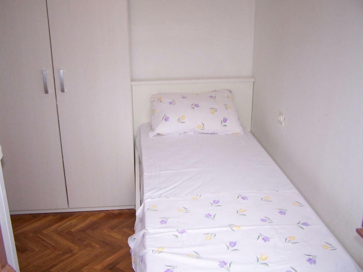 Apartments Sestan โนวาลยา ภายนอก รูปภาพ